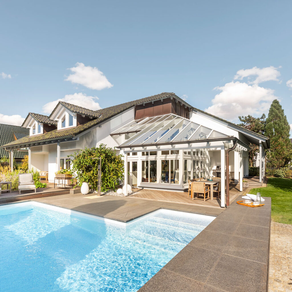 Einfamilienhaus-Kernsanierung-architektur+innenarchitektur-wohnen-querstrichdrei-2024-01