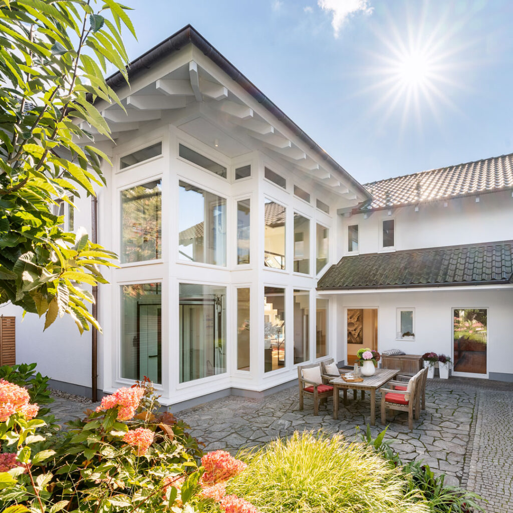 Einfamilienhaus-Kernsanierung-architektur+innenarchitektur-wohnen-querstrichdrei-2024-02
