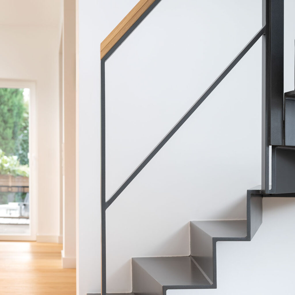 Einfamilienhaus-Kernsanierung-architektur+innenarchitektur-wohnen-querstrichdrei-2024-11